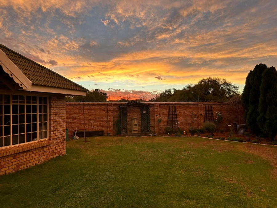 3 Bedroom Property for Sale in Heuwelsig Free State